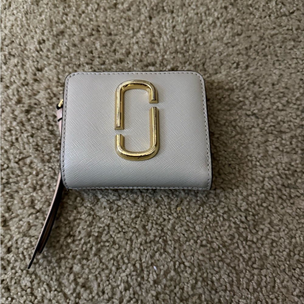 Marc Jacobs Cream Wallet with Gold Accent
